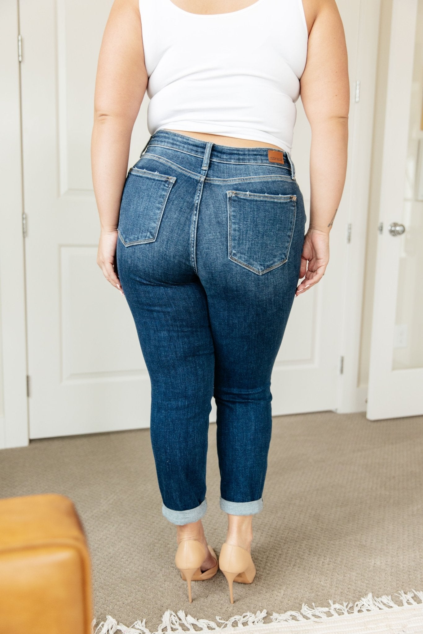 London Midrise Cuffed Boyfriend Jeans - PEONIES & LIME