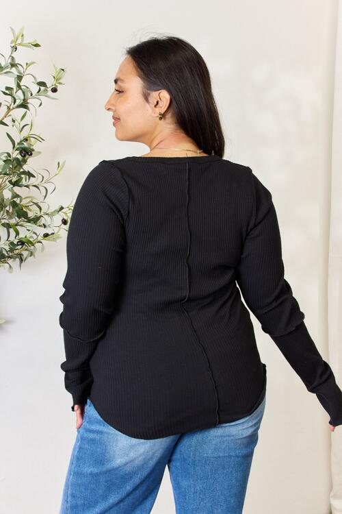 The Brea Ribbed Round Neck Long Sleeve Top - PEONIES & LIME