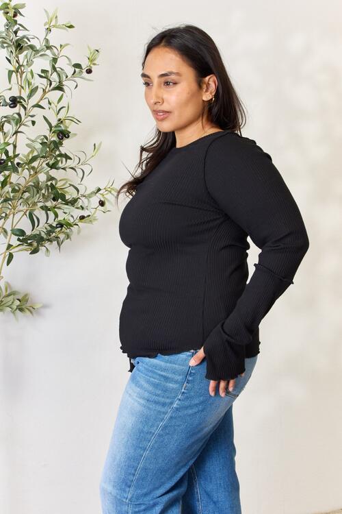 The Brea Ribbed Round Neck Long Sleeve Top - PEONIES & LIME