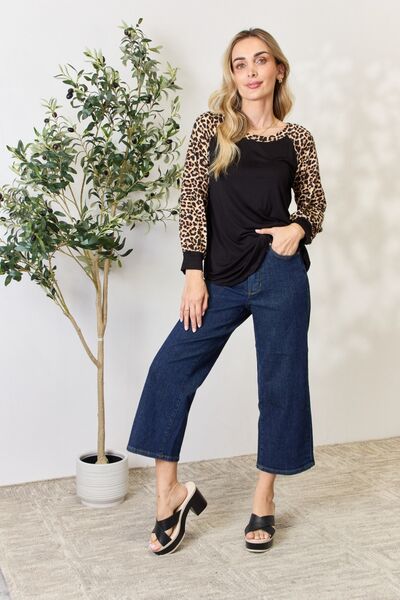 The Darla Leopard Long Sleeve T-Shirt - PEONIES & LIME