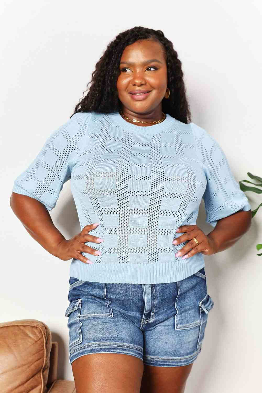 The Delaney Ribbed Trim Round Neck Knit Top