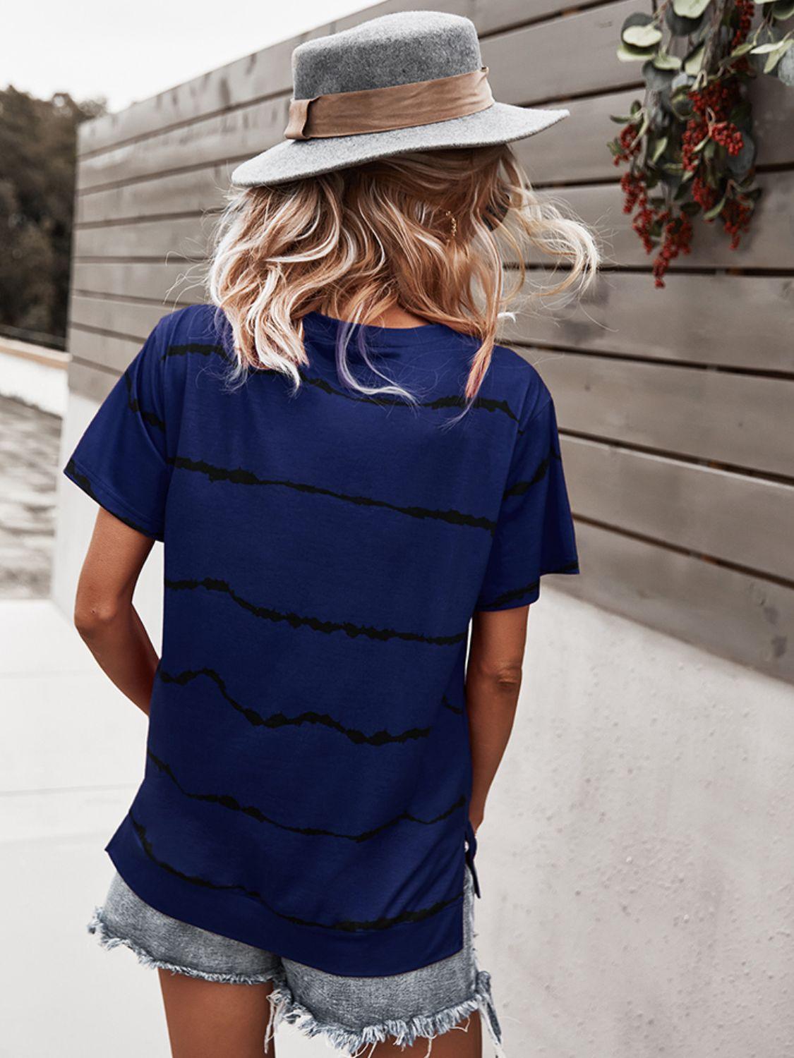 Waveform Print Round Neck Tee - PEONIES + LIME