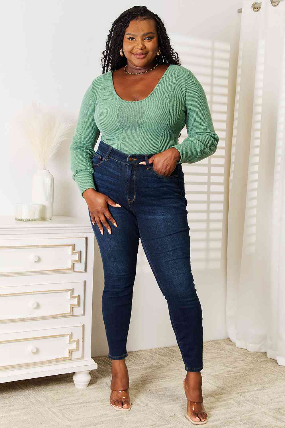 The Iris Scoop Neck Long Sleeve Top - PEONIES & LIME