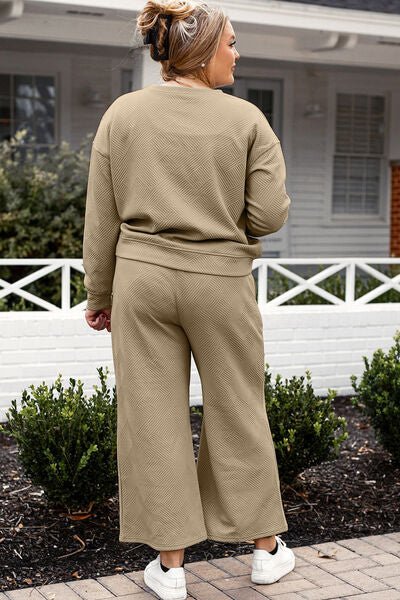 The Lexi Textured Long Sleeve Top and Drawstring Pants Set