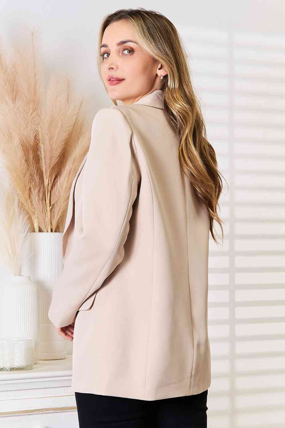 The Rae Shawl Collar Long Sleeve Blazer