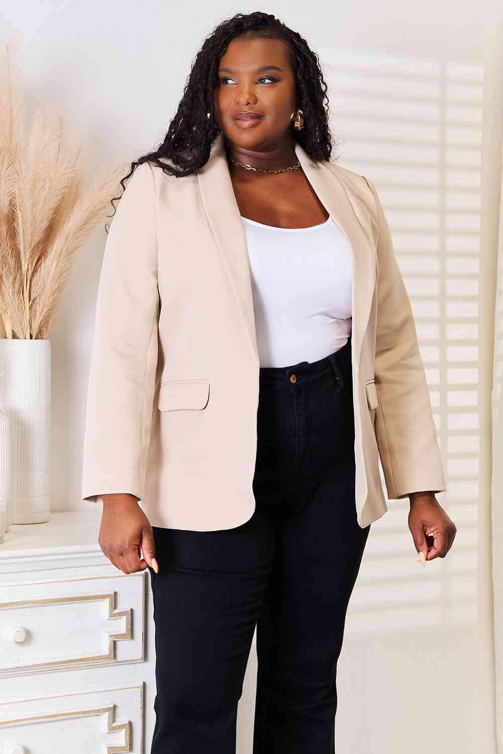 The Rae Shawl Collar Long Sleeve Blazer