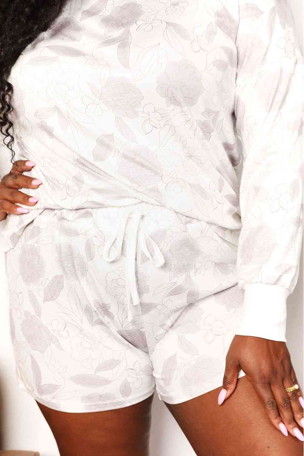 The Tia Floral Long Sleeve Top and Shorts Loungewear Set - PEONIES & LIME
